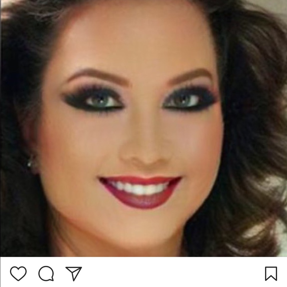 Meet your Posher, Nancy